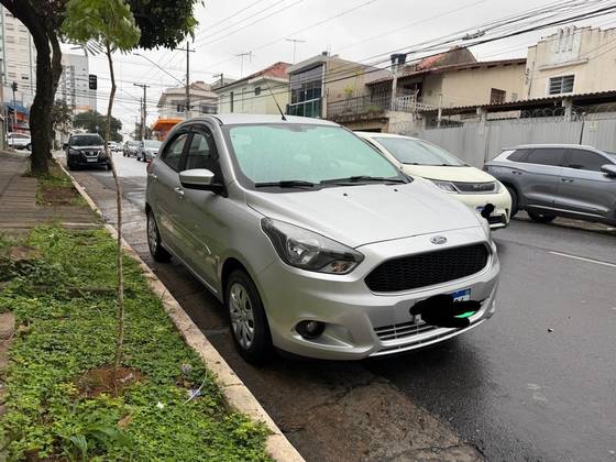 FORD KA 1.0 TI-VCT FLEX SE PLUS MANUAL FORD KA 1.0 TI-VCT FLEX SE PLUS MANUAL